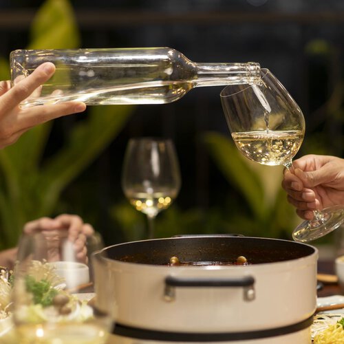 Cómo usar el vino blanco para cocinar: el mejor para cada receta