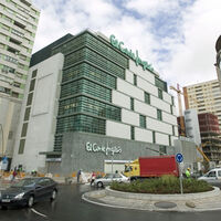El Corte Inglés añade a sus rebajas el bolso Tous más práctico que conocemos: múltiples bolsillos, varias asas y a mitad de precio   