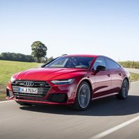 El Audi A7 Sportback 55 TFSIe quattro llega a España: un híbrido enchufable de 367 CV y con etiqueta CERO, desde 87.050 euros