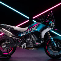 La trail china más esperada está a punto de llegar a Europa, tiene aroma a KTM y un aspecto que no deja indiferente