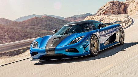 No importa la distancia, Koenigsegg puede modificar la suspensión de sus autos desde cualquier parte del mundo
