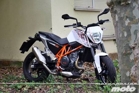 KTM 690 Duke