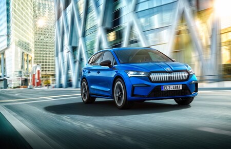 Skoda Enyaq Sportline iV: el primer SUV eléctrico checo estrena versión deportiva con extra de picante y 520 km de autonomía