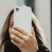 Carrefour tiene el iPhone 16e a buen precio y con un cupón de 50 euros de regalo: una oportunidad para conseguir un iPhone barato