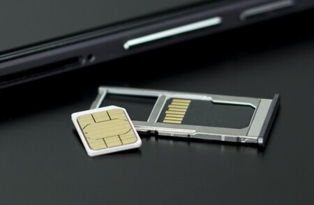 La e-SIM de los iPhone 14 puede ser una realidad, pero sólo como opción según una analista