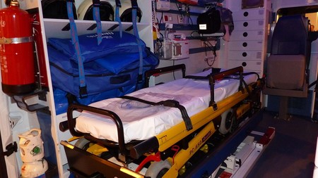Ambulancia Camilla Madrid Espana 2016 Benjamin Nunez Gonzalez