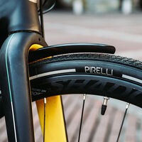 Los neumáticos de invierno para bicicletas y ebikes de Pirelli que están hechos con materiales reciclados