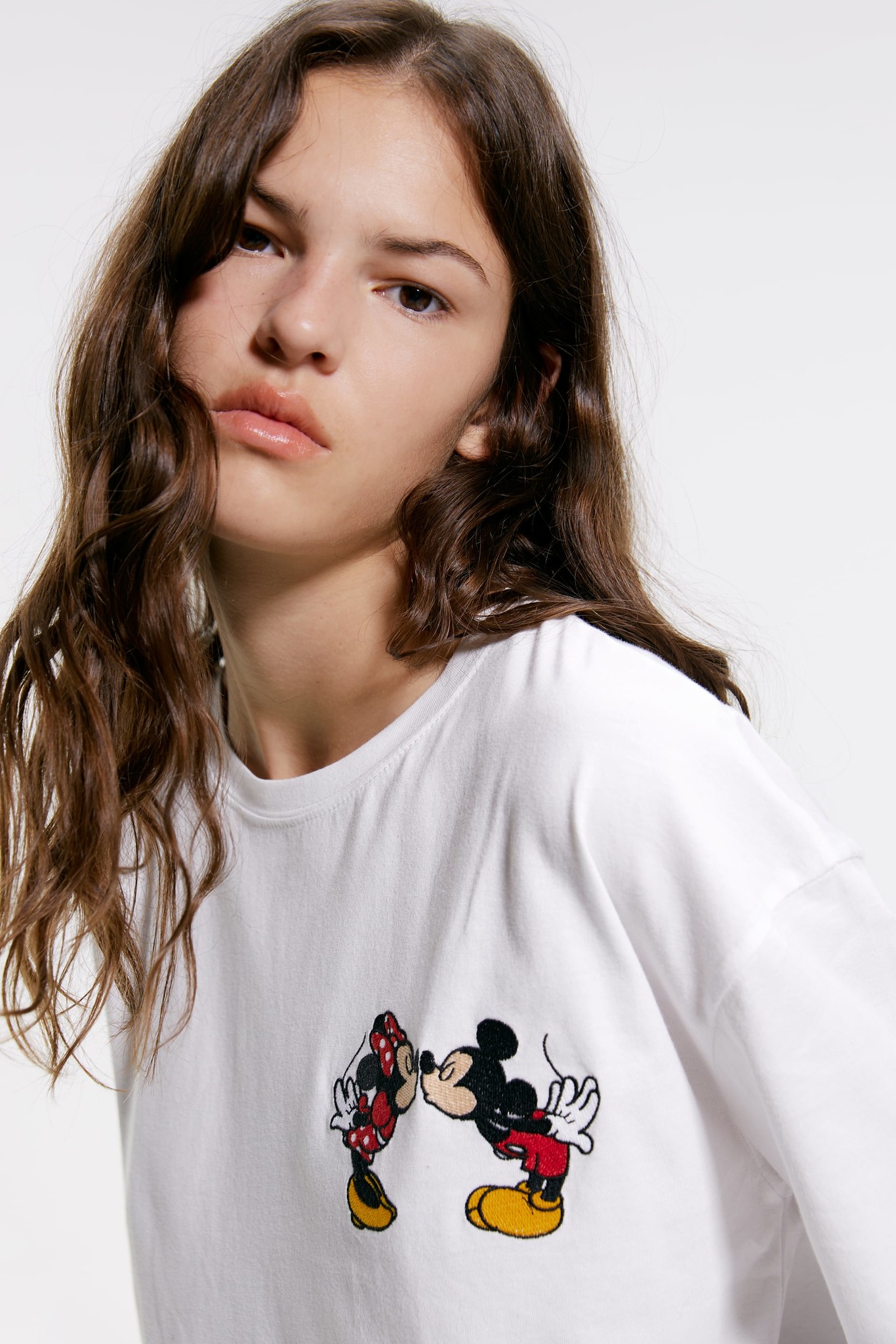 Esta es la nueva colección de camisetas Disney de Zara que sacará (de nuevo) a la niña que hay en ti