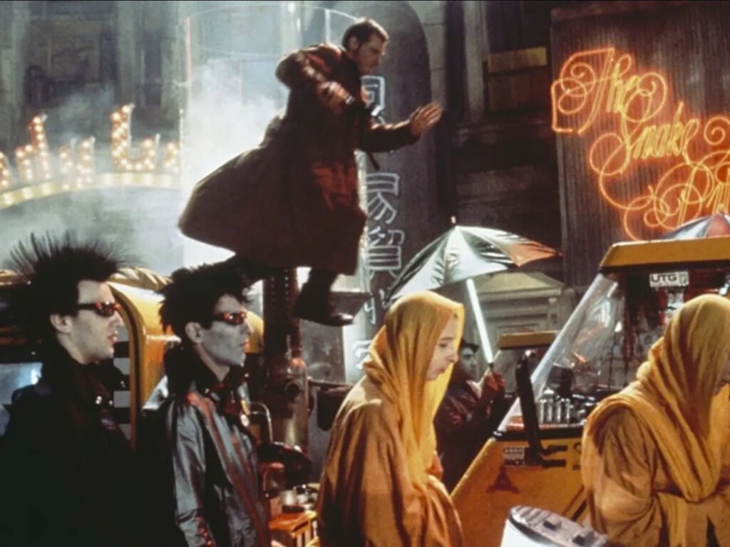 "El subtexto era sonido, no música". Ridley Scott explica cómo fue el origen de la mítica sonora de Vangelis para 'Blade Runner' 