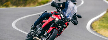 Amor por una marca de motos. Los motoristas mayores son fieles a su marca de siempre, y cada vez montan más moto de carretera 