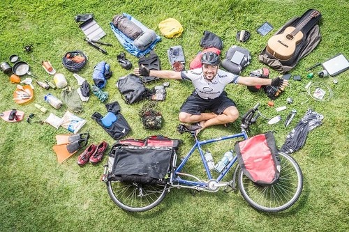 Vidaje: cómo vivir viajando a la vez que ruedas un documental de tu aventura 