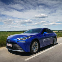 ¡Nuevo récord de autonomía! El Toyota Mirai de hidrógeno golpea al Hyundai Nexo superando los 1.000 km con un solo repostaje