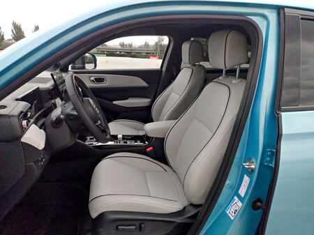 Honda e:Ny1Asientos Delanteros