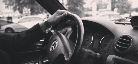 Cabify España sube sus precios y lo cuenta a medias: añade coste adicional por alta demanda y aumenta tarifas por kilómetro