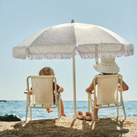 Zara Home tiene una nueva colección de playa para niños que les hará disfrutar de un verano idílico