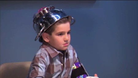 Qué pasa cuando a un niño de 7 años le interrogan con un detector de mentiras (humor)