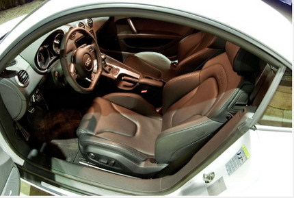 Audi TT husTTler, por Pogea Racing