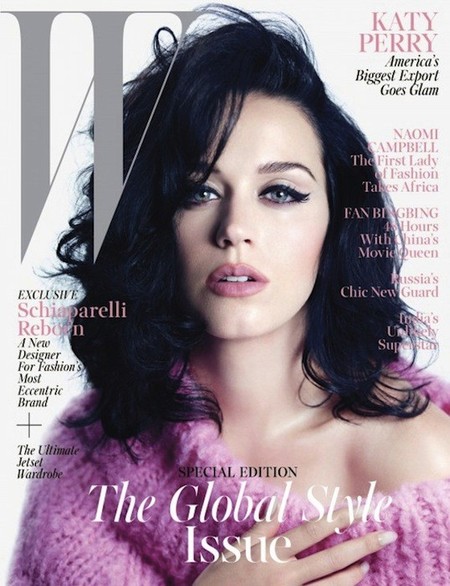 Katy Perry con cara de haberse levantado de la siesta para la revista W Magazine