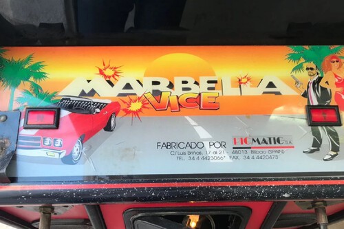 Marbella Vice fue el primer "Torrente" de Santiago Segura y una recreativa antes que una serie de streamers en GTA Online 