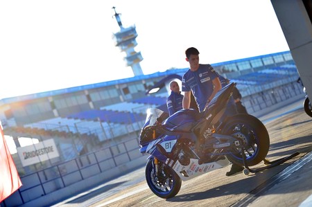 Cardoso School Yamaha Yzf R1 05