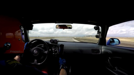 Esto es perder una rueda en un track day... y disfrutar el momento como nunca
