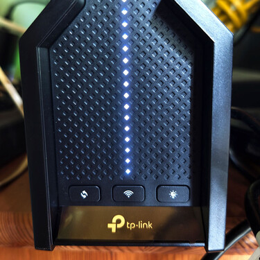 El router WiFi 7 que pone Movistar o Digi no está mal, pero se queda corto. Ahora que tengo uno tribanda entiendo por qué