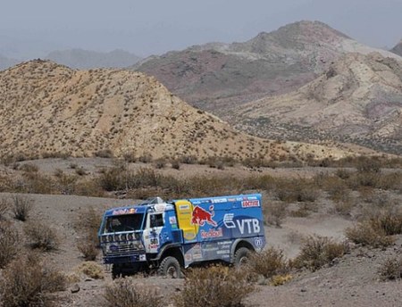 dakar2010_la-duodecima-y-record-absoluto-de-56-victorias-en-dakar-para-vladimir-chagin.jpg