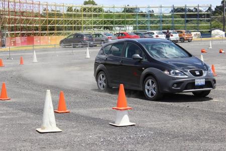 seat-track-day-(5).jpg