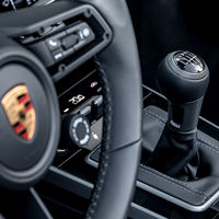 ¿Alguien había pedido cambio manual para los Porsche 911 Carrera S y 4S? Pues hay premio para los más puristas