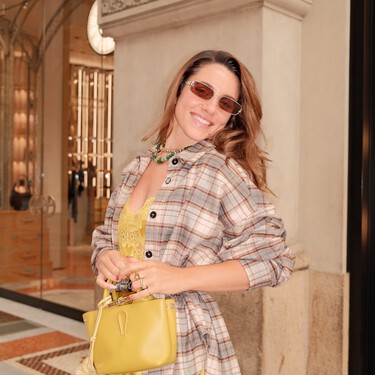 Los pantalones anchos son los reyes del armario este otoño: cinco opciones para ser la más elegante de la oficina