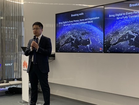 Huawei reconoce una caída inicial de hasta un 30% en ventas en España y asegura que las acusaciones de Estados Unidos son falsas