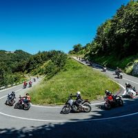 Más de 1.000 km y tres días de ruta del Mediterráneo al Cantábrico, Ducati te propone hacer el rally Dos Mares