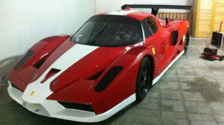 Falso Ferrari FXX