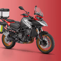 Una nueva trail china quiere petarlo en Europa. Cuesta menos de 10.000 euros, y viene armada hasta los dientes
 