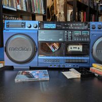 En pleno 2026 Medion ha sacado un reproductor de cassettes y CDs. Lo he probado y me encanta: mis cintas suenan mejor que en los 80