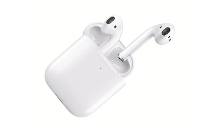 De importación, en eBay, tienes los AirPods de segunda generación por sólo 181 euros