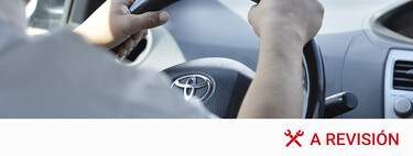 Sentarse bien en el coche: todo lo que debes saber y siete trucos