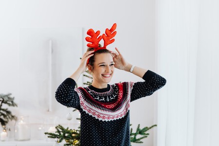 Siete jerséis navideños por menos de 20 euros en Amazon con los que celebrar la Navidad