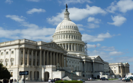 Los Estados Unidos pueden entrar en los servidores de cualquier país para cazar criminales... porque lo dicen ellos