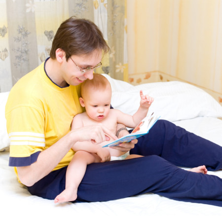 Decálogo de consejos para leer un cuento a un bebé
