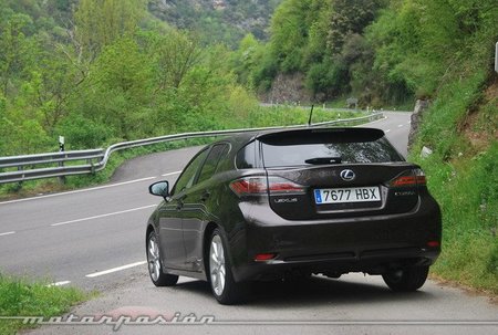Lexus CT 200h