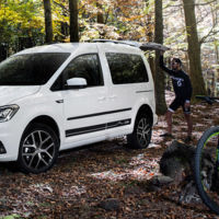 Así es la Volkswagen Caddy Outdoor, una furgoneta de reparto convertida en vehículo de ocio