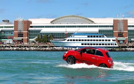 Vámonos a navegar…¡¿En un Fiat 500?!