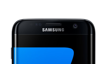 El autofocus de la cámara frontal del Galaxy S8 va cristalizando entre rumores y registros