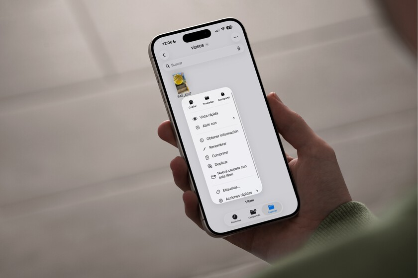 La app Archivos del iPhone esconde una forma de abrir documentos siempre con una app: así se configura