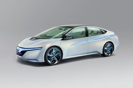 AC-X, el híbrido enchufable de Honda se muestra en Tokio