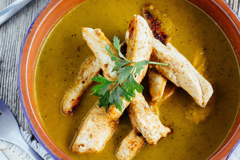 Fajitas de pollo en salsa de pimiento. Receta