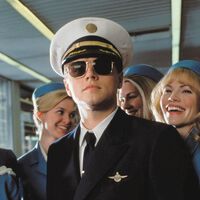 Preguntan a Leonardo DiCaprio y Benicio del Toro cuáles son sus películas favoritas de Spielberg, Nolan y Kubrick: "Ha hecho tantas obras maestras que es difícil elegir..."