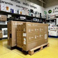 Carrefour deja hoy a precio de outlet una tele MiniLED TCL de 55 pulgadas con Google TV: 200 euros menos