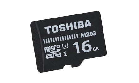 Oferta flash: con la Toshiba M203, en Amazon te ofrece 16 GB para tu smartphone por sólo 8,49 euros